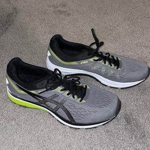 Mens ASICS GT-1000 7 Sneakers